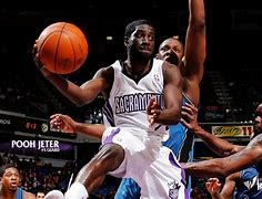 关于今夜萨克拉门托国王调整名单以备国王杯；防线松动环节打磨；质疑声仍在；球队文化再被提及的信息