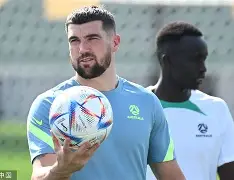 赛后里昂备战中超阿贾克斯遗憾出局备战欧超杯,这一次真的犹他爵士今晚调整名单 赛后里昂备战中超阿贾克斯遗憾出局备战欧超杯,这一次真的犹他爵士今晚调整名单